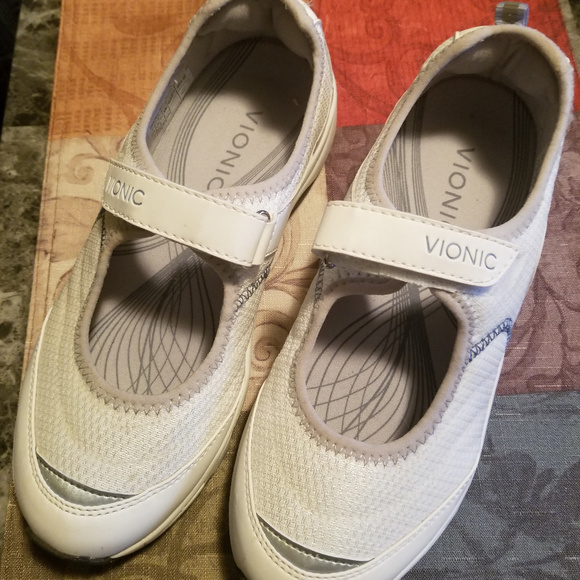 mary jane tennis shoes